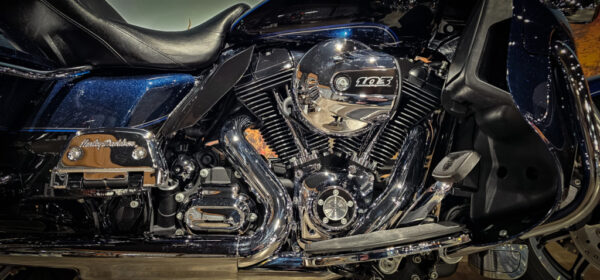 Harley-Davidson-FLHTCU-Ultra Classic-2014