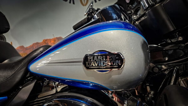 Harley-Davidson-FLHTCU-Ultra Classic-2010 (1)