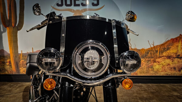Harley-Davidson-Heritage Classic-Softail-FLHCS-2017