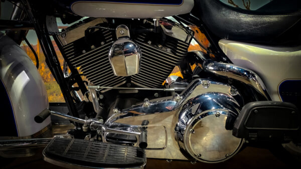 Harley-Davidson-FLHTC-Ultra Classic-2007