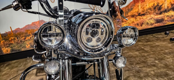 Harley-Davidson- Road King Classic - FLHRC - 2007 (1)