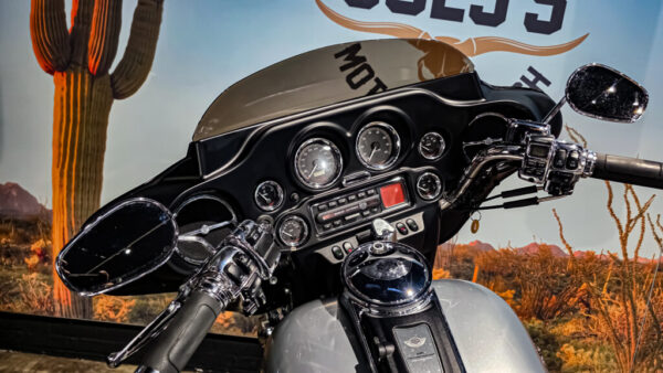 Harley-Davidson - Ultra Classic - 100th anniversary - FLHTCU - 2003
