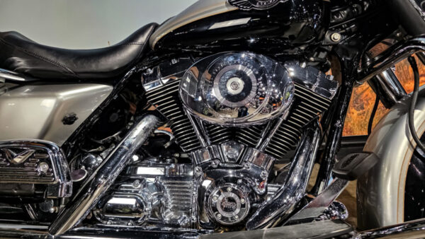 Harley-Davidson - Ultra Classic - 100th anniversary - FLHTCU - 2003