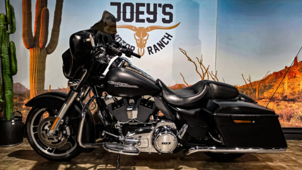 Harley-Davidson - Street Glide - FLHX - 2011 - Streetglide (1)