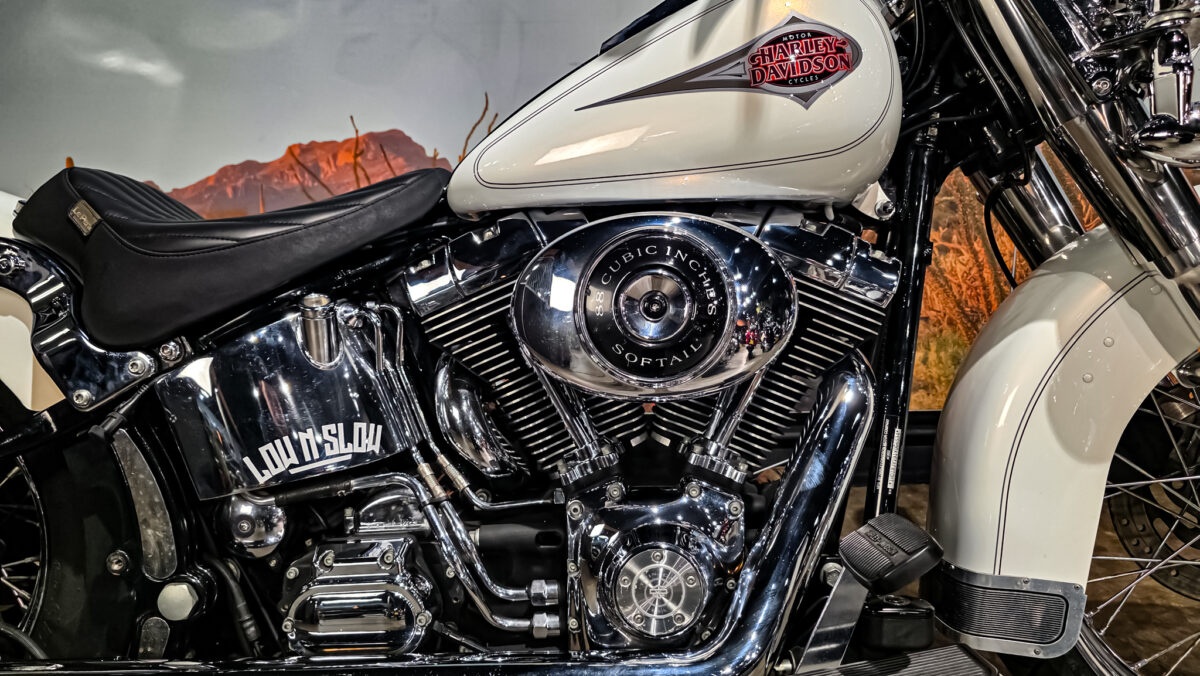 Harley-Davidson - FLSTC - Heritage Classic Softail - 2001 (2) Harley-Davidson - FLSTC - Heritage Classic Softail - 2001 (1)