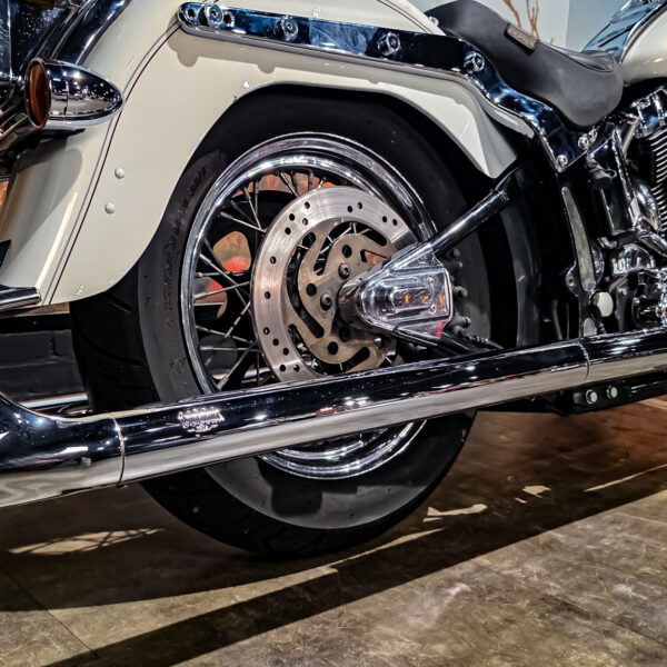 Harley-Davidson - FLSTC - Heritage Classic Softail - 2001 (3) Harley-Davidson - FLSTC - Heritage Classic Softail - 2001 (1)