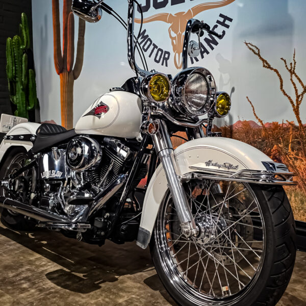 Harley-Davidson - FLSTC - Heritage Classic Softail - 2001 (4) Harley-Davidson - FLSTC - Heritage Classic Softail - 2001 (1)