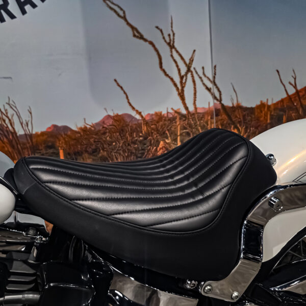 Harley-Davidson - FLSTC - Heritage Classic Softail - 2001 (9) Harley-Davidson - FLSTC - Heritage Classic Softail - 2001 (1)