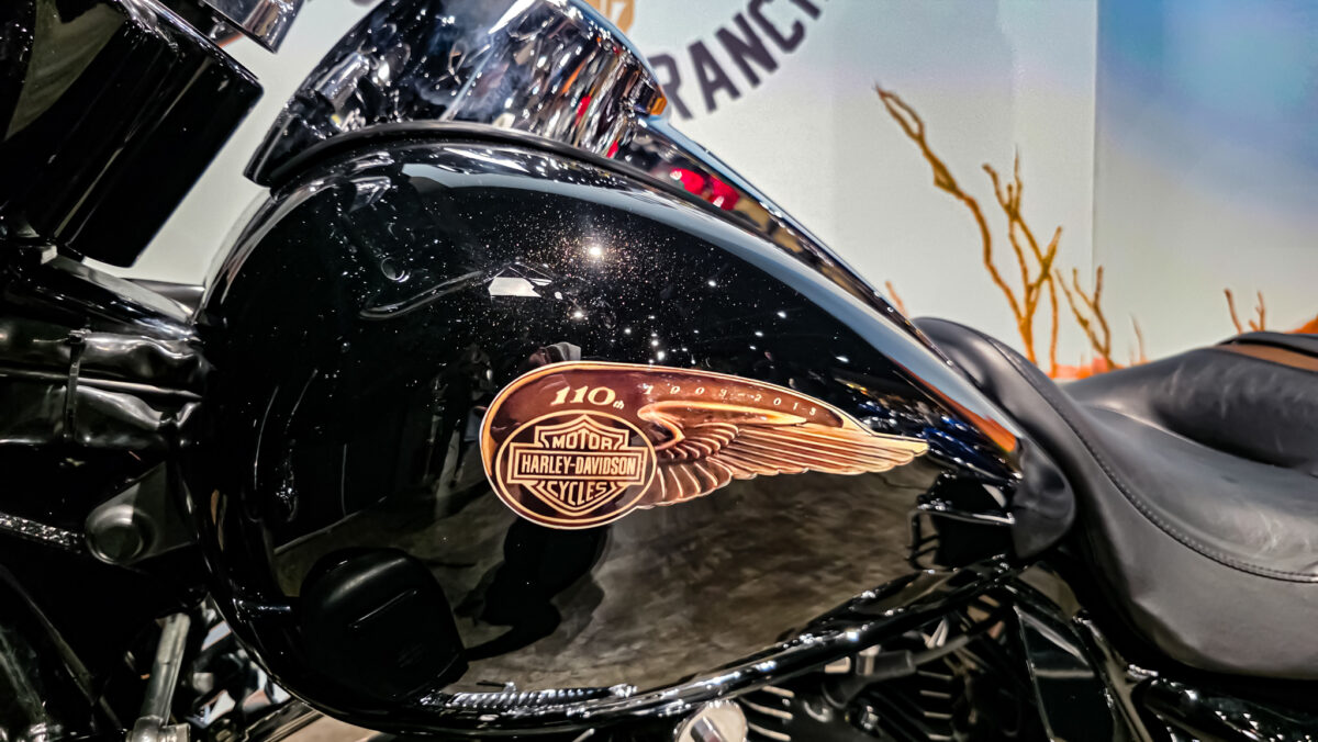 Harley-Davidson - FLHTK - Electra Glide Ultra Limited - 110th Anniversary - 2013 (11)