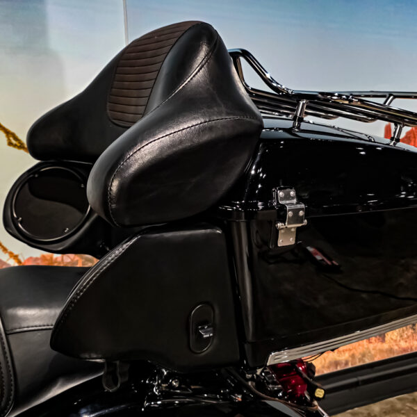 Harley-Davidson - FLHTK - Electra Glide Ultra Limited - 110th Anniversary - 2013 (11)