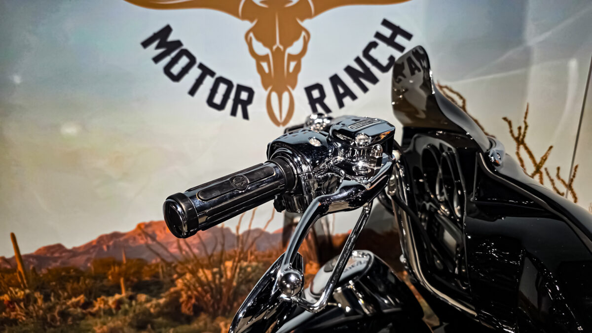 Harley-Davidson - FLHTK - Electra Glide Ultra Limited - 110th Anniversary - 2013 (11)