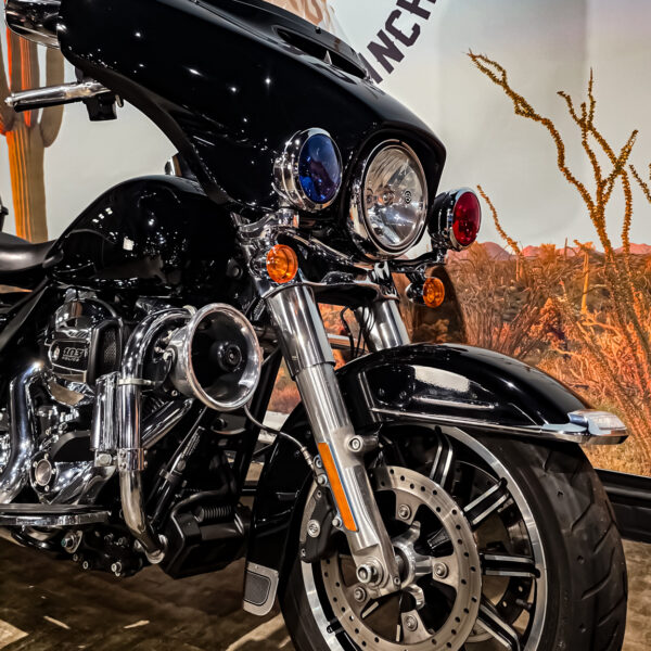 Harley-Davidson - Police - FLHTP - Electra Glide Police - 2015 (4) Harley-Davidson - Police - FLHTP - Electra Glide Police - 2015 (1)
