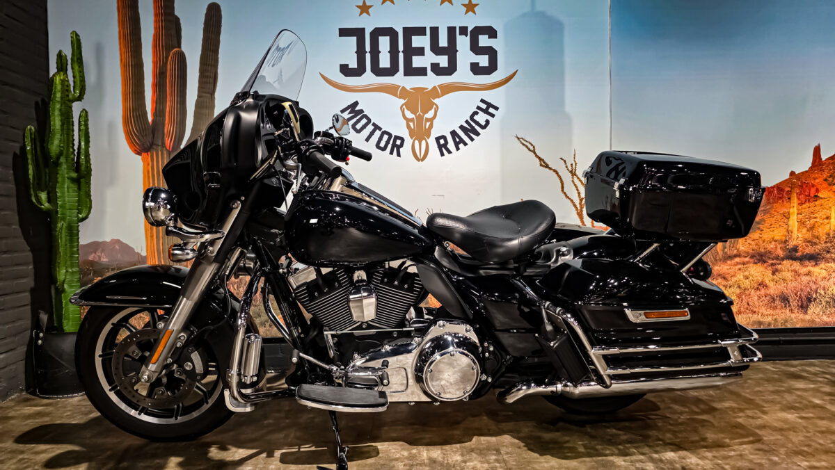 Harley-Davidson - Police - FLHTP - Electra Glide Police - 2015 (9) Harley-Davidson - Police - FLHTP - Electra Glide Police - 2015 (1)