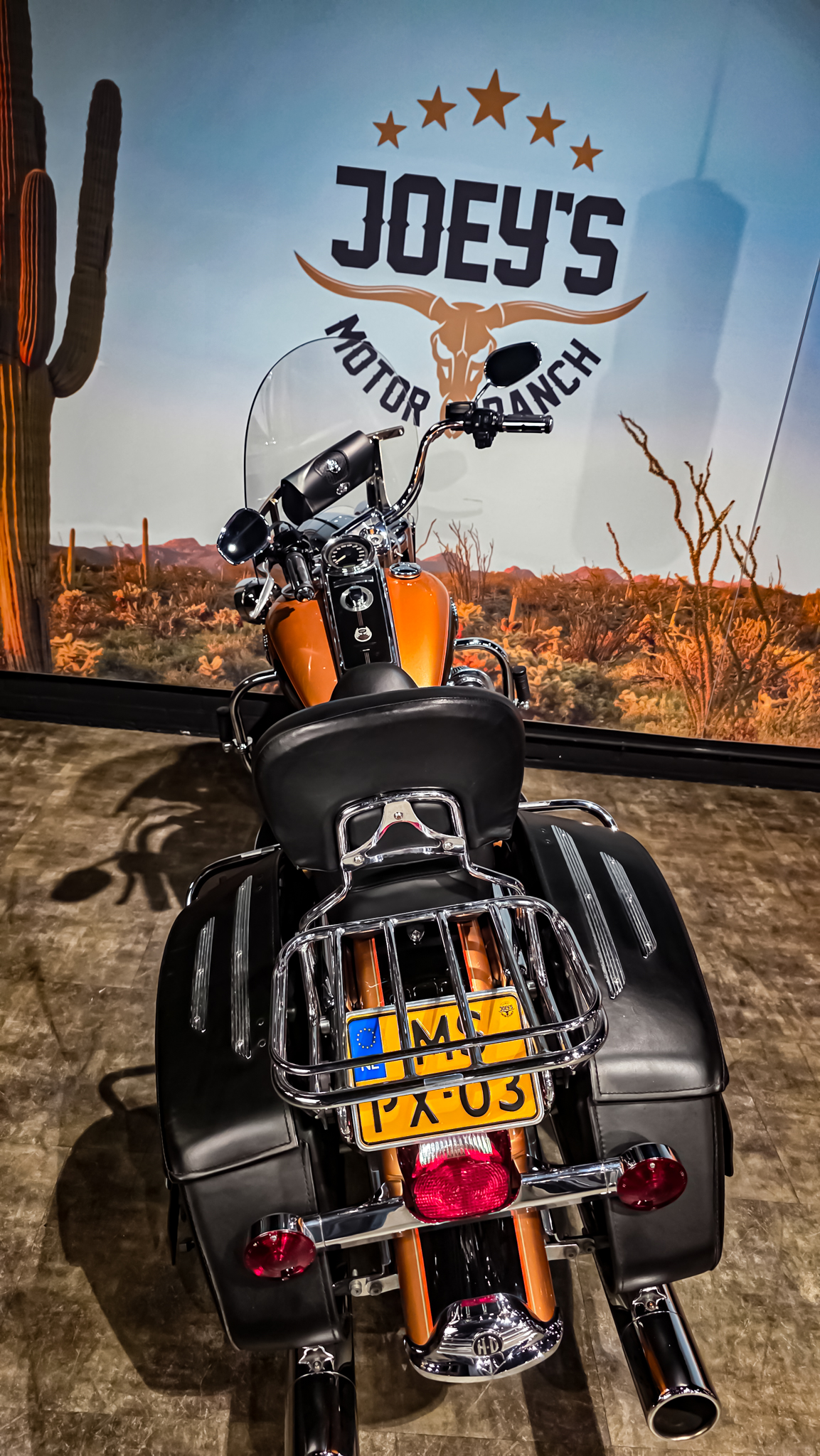 Harley-Davidson - Road King Classic - FLHRC - Anniversary 105th edition - 2008 (1)