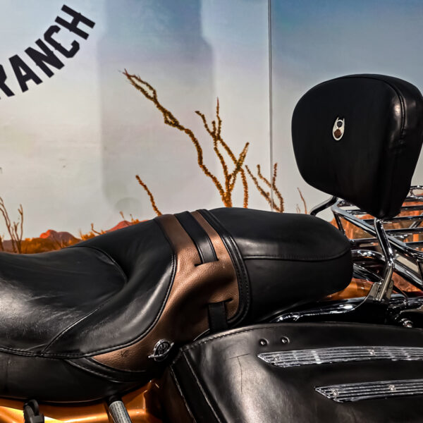 Harley-Davidson - Road King Classic - FLHRC - Anniversary 105th edition - 2008 (1)