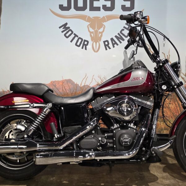 Harley-Davidson - Street Bob - FXDBB - Limited - 2015 (1)