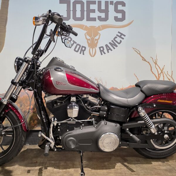 Harley-Davidson - Street Bob - FXDBB - Limited - 2015 (1)