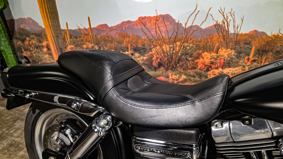 Harley-Davidson - FXDF - Fat Bob - 2012