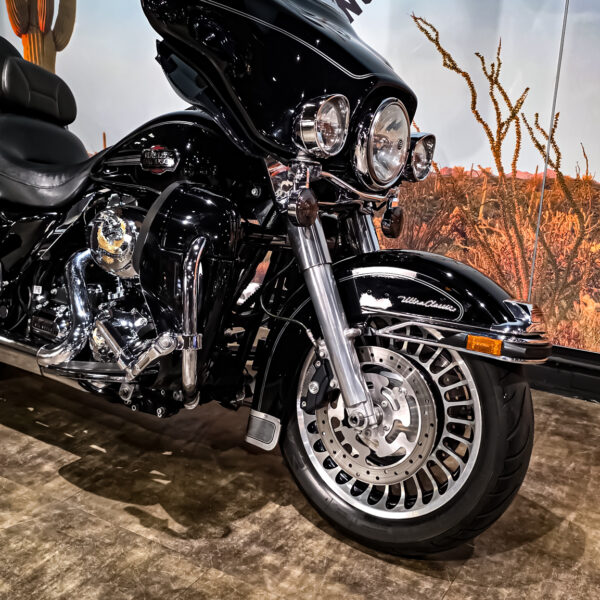 Harley-Davidson - FLHTCU - Ultra Classic - 2009 (6)