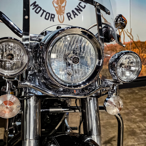 Harley-Davidson - Road King Classic - FLHRC - 2009 - Jekill and hyde (10)