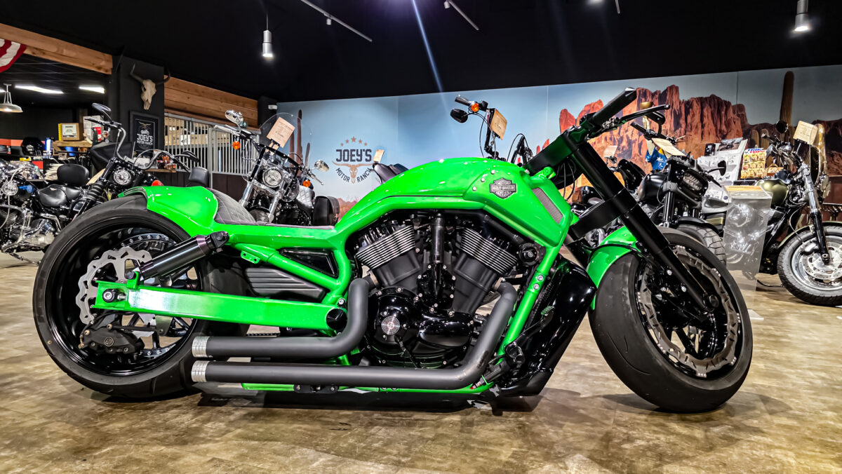 Bozzies - VRSCDX - Harley-Davidson - 2010 - Custom Build - Night rod special (1) Bozzies - VRSCDX - Harley-Davidson - 2010 - Custom Build - Night rod special