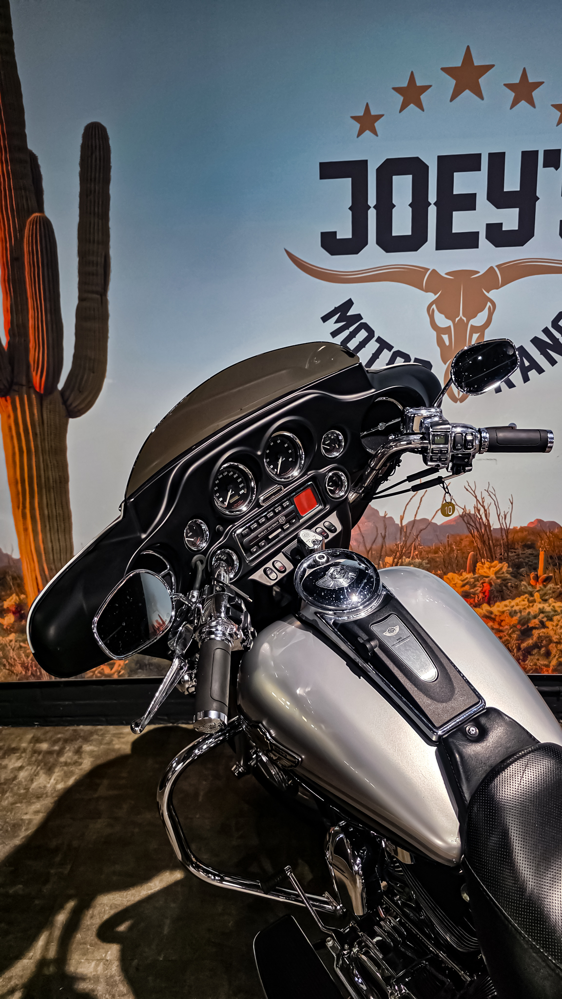 Harley-Davidson - FLHTCU - Electra Glide Ultra Classic - 2003 - 100th anniversary edition (4)