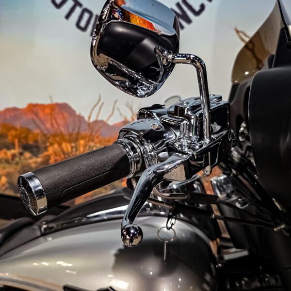 Harley-Davidson - FLHTCU - Electra Glide Ultra Classic - 2003 - 100th anniversary edition (4)