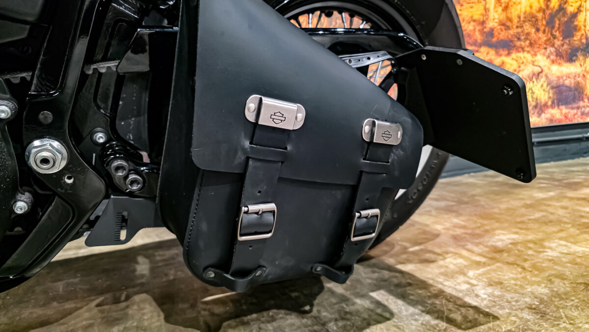 Harley-Davidson - FXBBS - Street Bob - 2021 (12)