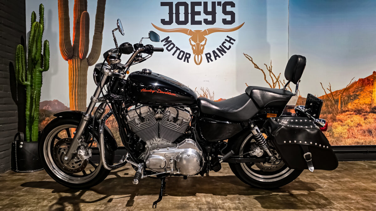 Harley-Davidson - Sportster 883 superlow - 2014 (4) Harley-Davidson - Sportster 883 superlow - 2014 (1)