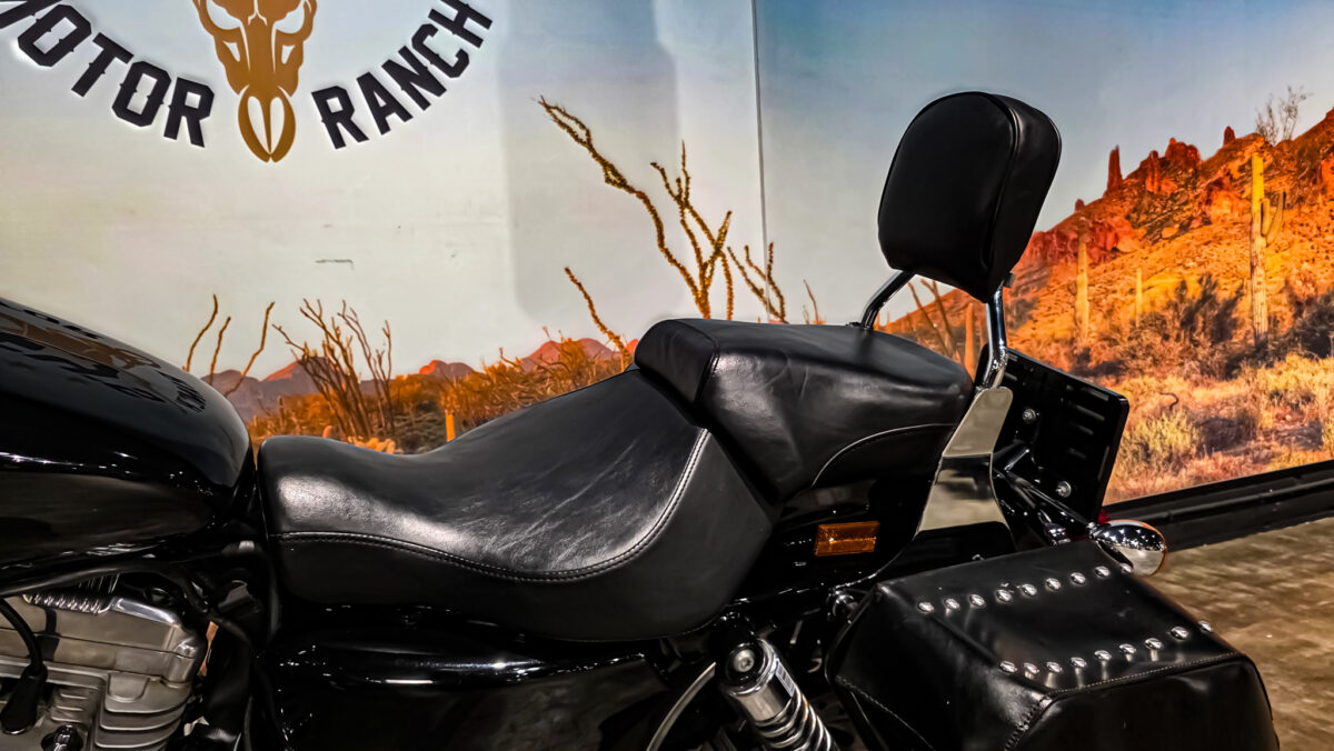 Harley-Davidson - Sportster 883 superlow - 2014 (7) Harley-Davidson - Sportster 883 superlow - 2014 (1)