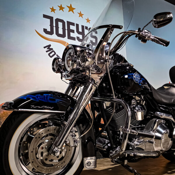 Harley-Davidson - FLHRCI - Road King Classic - #95 - limited edition (10) Harley-Davidson - FLHRCI - Road King Classic - #95 - limited edition.