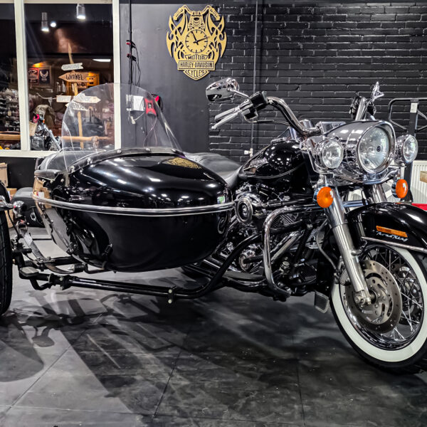 Harley-Davidson - Road King Classic - Sidecar - Zijspan - FLHRC - 2007 (1) Harley-Davidson - Road King Classic - Sidecar - Zijspan - FLHRC - 2007 (1)