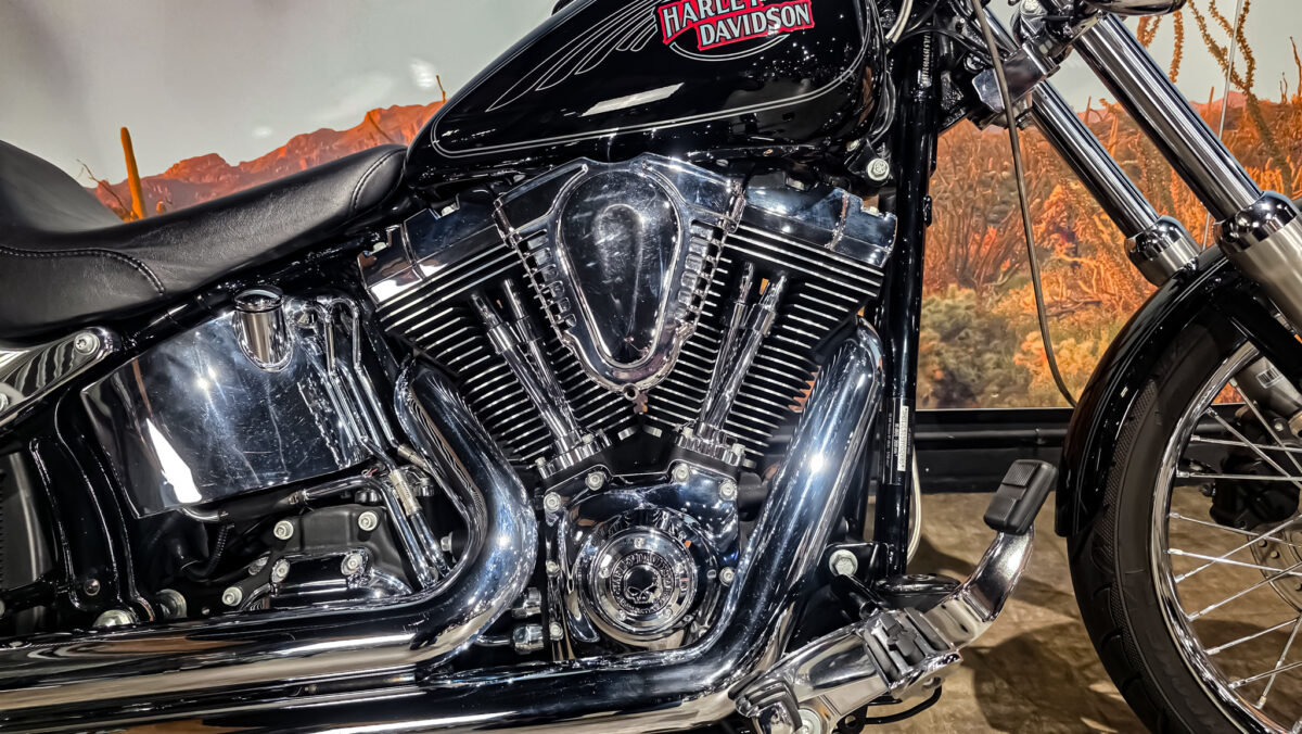 Harley-Davidson - FXSTC - Softail Custom - 2010