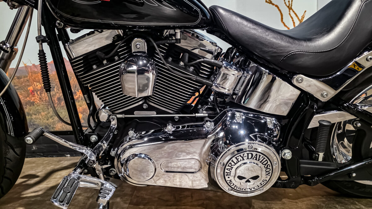 Harley-Davidson - FXSTC - Softail Custom - 2010